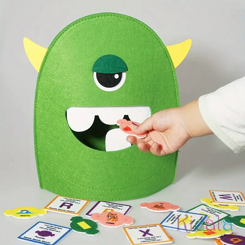 Alphabet Monster Matching Game - огляд і ціна Phonics Card Game